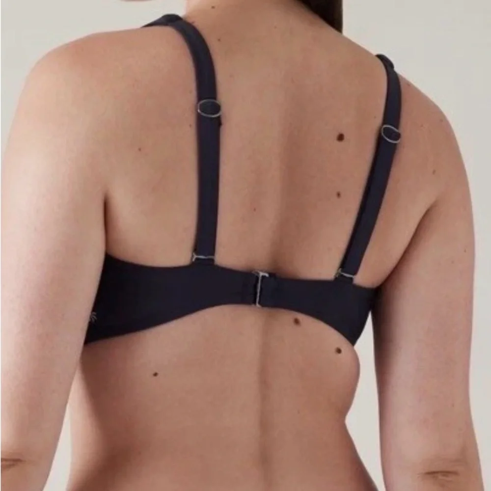 🏷️NWT Athleta Square Neck Bra Cup Bikini‎ Top Navy Blue Size 40D/DD New w/ Tags